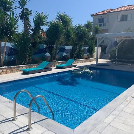Chiqui Luxury Apartments Alónnisos Zewnętrze zdjęcie