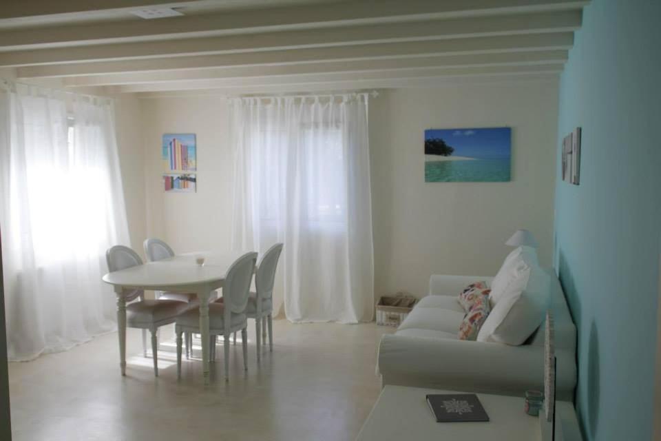 Chiqui Luxury Apartments Alónnisos Zewnętrze zdjęcie